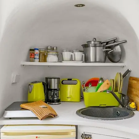 Sensyo Caves * Firostefani