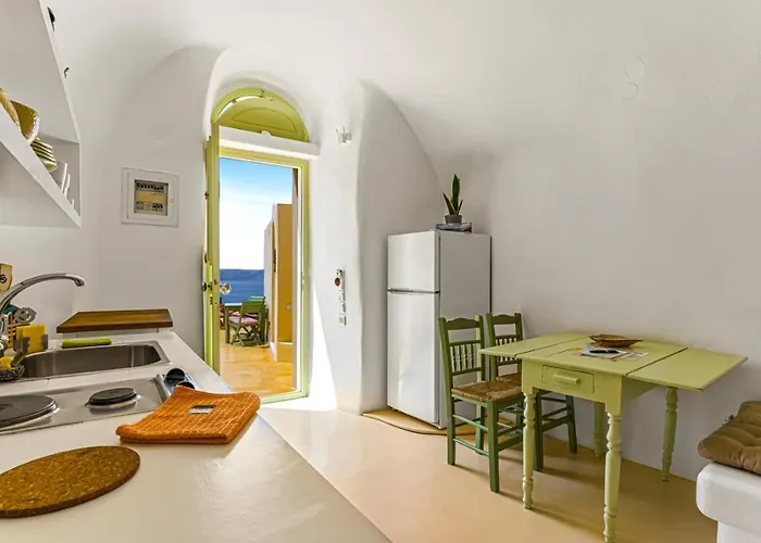 Sensyo Caves Фиростефани