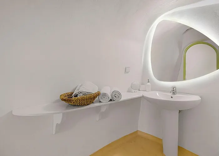 Sensyo Caves フィロステファニ