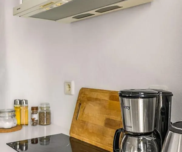 Apartman Sensyo Caves Firosztefáni